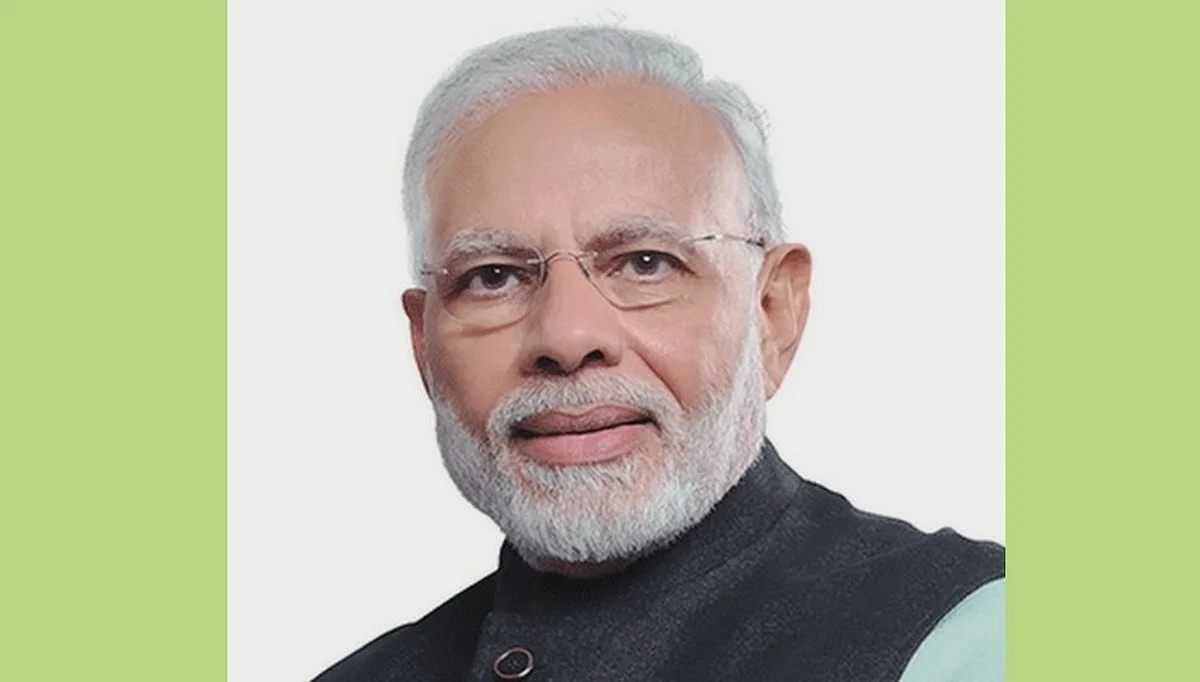 बाबानों! स्वखर्चानं लस टोचून घेतलीय; पहिल्यांदा मोदींचा फोटो हटवा बरं