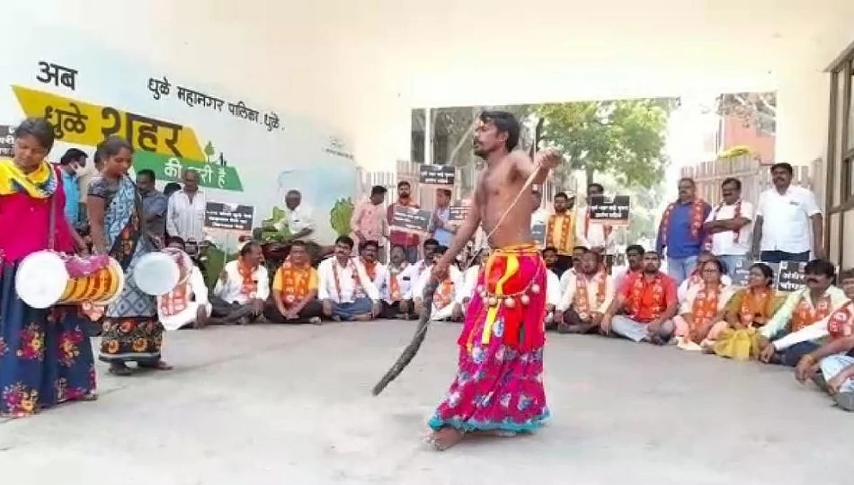 एक ही भूल कमल का फूल..शिवसेनेची अनोखी स्टाईल