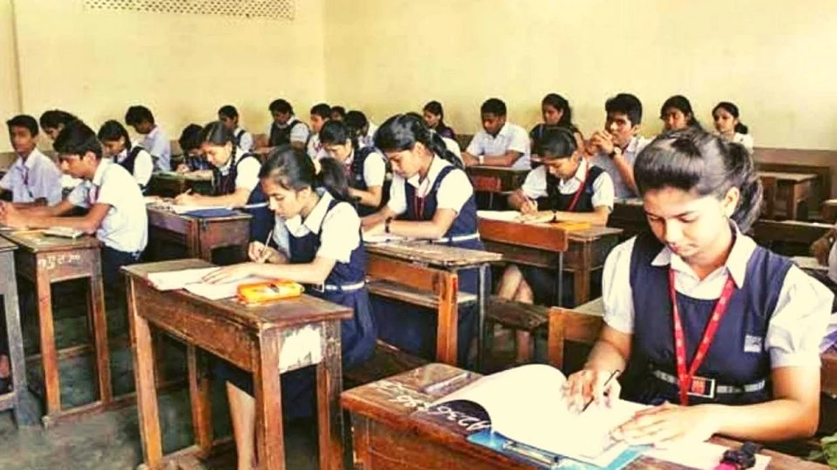 सुट्टी संपली! आजपासून विदर्भ वगळता राज्यभरातील सर्व शाळा सुरू