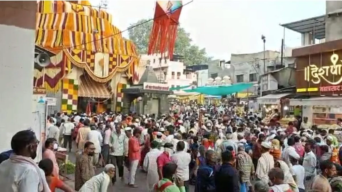धरिला पंढरीचा चोर! कार्तिकी यात्रेत चोरी करणाऱ्या २१ चोरांची टोळी गजाआड