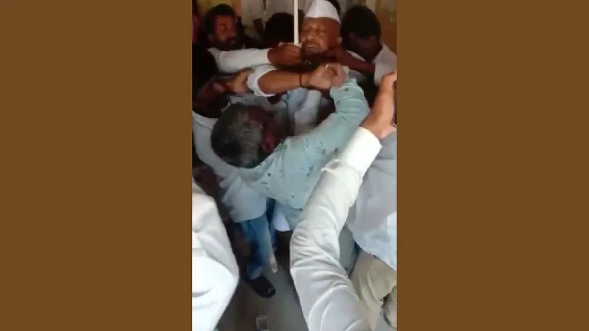 माजी आमदाराचा महावितरणच्या कार्यालयात गळफास घेण्याचा प्रयत्न! पहा Video