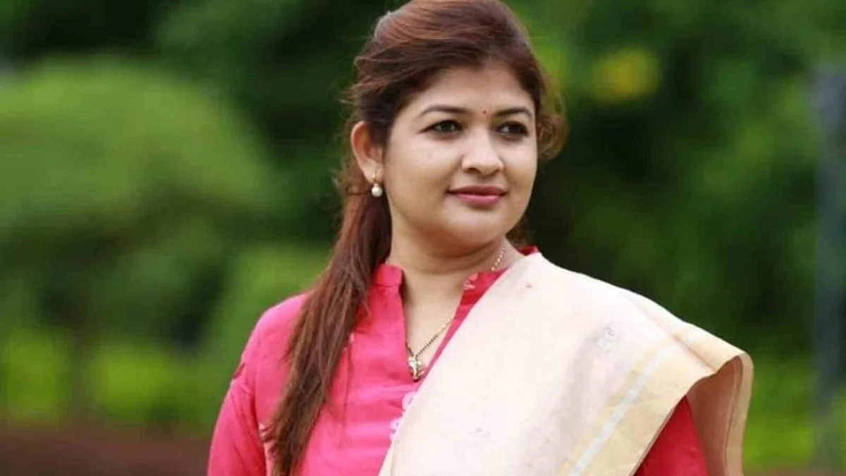 आमदार श्वेता महालेंसह ३० कार्यकर्त्यांवर गुन्हा दाखल