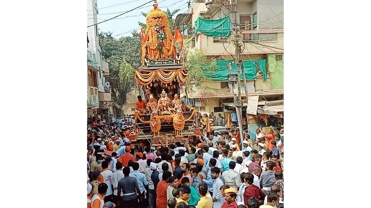 रामनामाचा गजर..जळगाव ग्रामनगरीत श्रीराम रथोत्सवाचा उत्सव