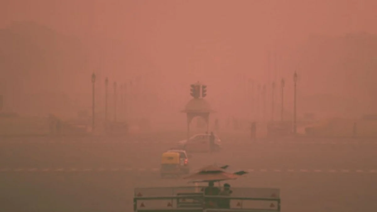 Pollution: राजधानी दिल्लीत लॉकडाऊन लागण्याचा इशारा: सर्वोच्च न्यायालयाची सूचना