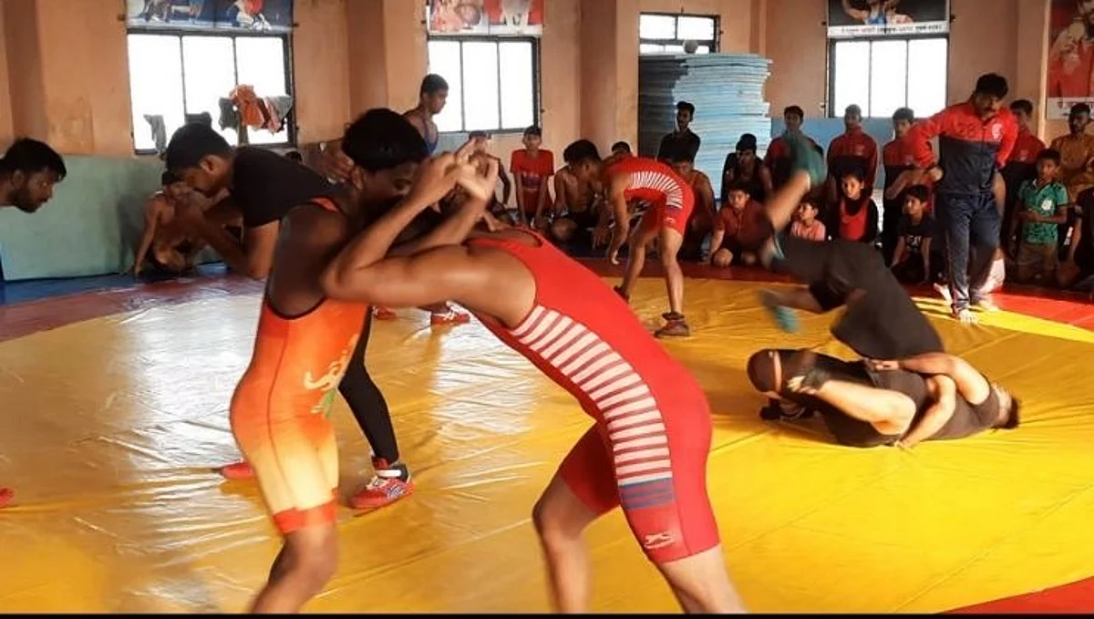 मावळमध्ये कुस्त्यांचे फड रंगणार; पैलवानांची कुस्तीची जोरदार तयारी सुरु...