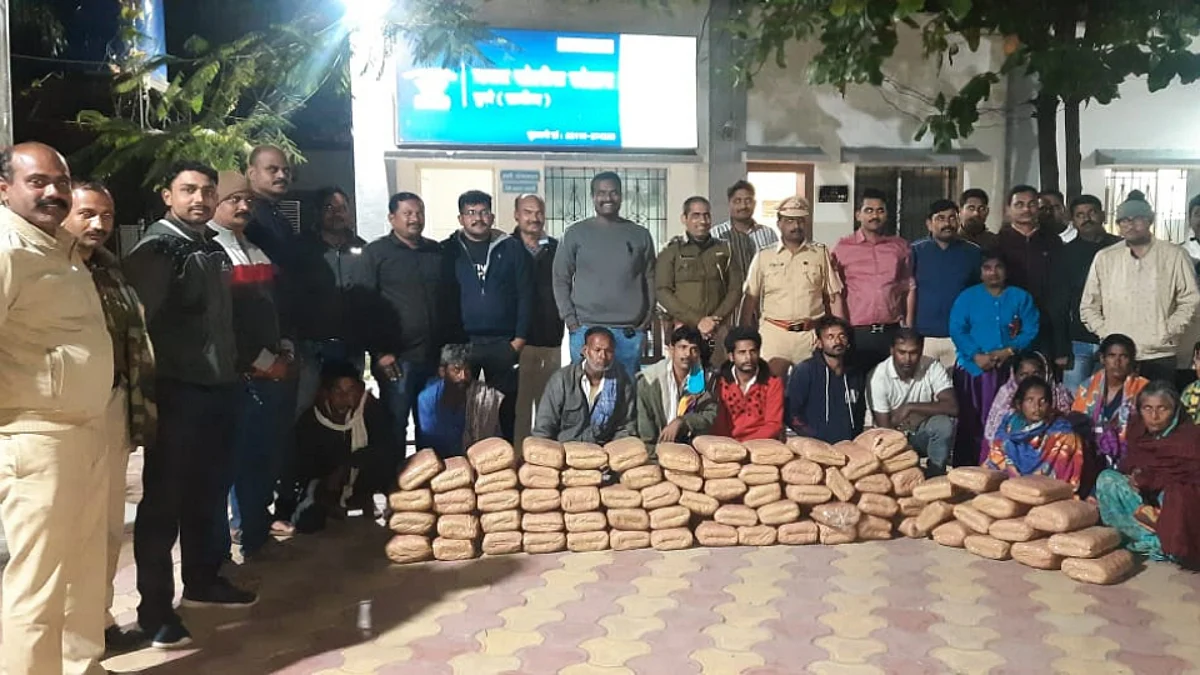 50 लाखाचा गांजा जप्त, पुणे-सोलापूर महामार्गावर यवत पोलिसांची कारवाई