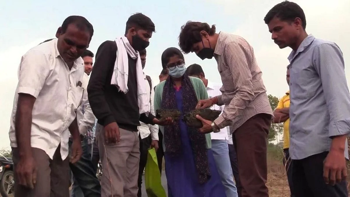 यवतमाळमधील 'तो' रस्ता पुन्हा होणार; बांधकाम मंत्र्यांनी घेतली होती दाखल