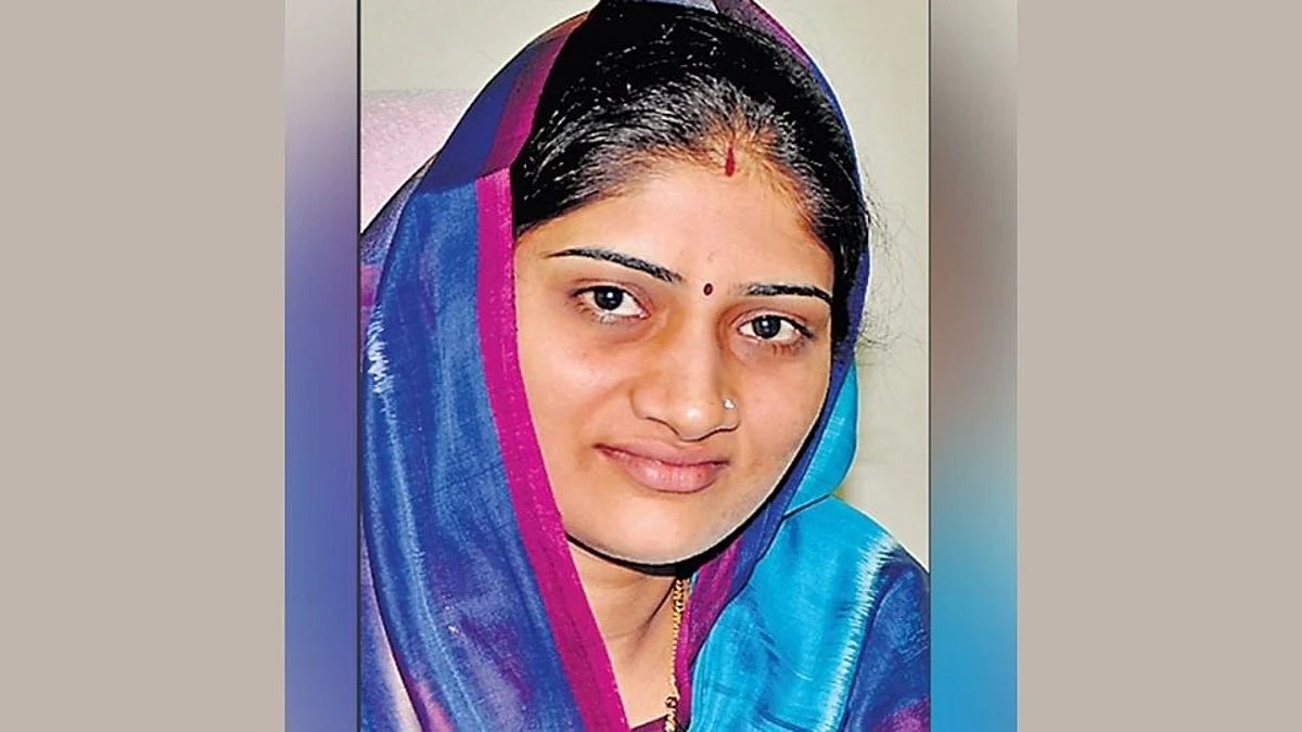 शिवसैनिकांची हत्या करणाऱ्या माजी उपमहापौर सुवर्णा कोतकर यांना जामीन मंजूर