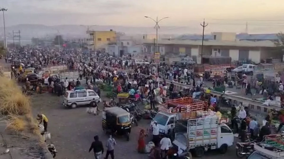 Aurangabad Market Yard: जाधववाडी भाजी मार्केटमध्ये तुफान गर्दी