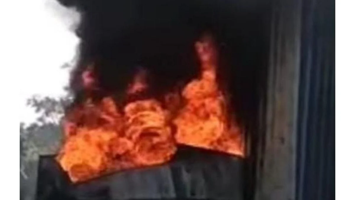 Bhusawal: कंपनीत स्फोट; दोन मजुरांचा जागीच मृत्यू