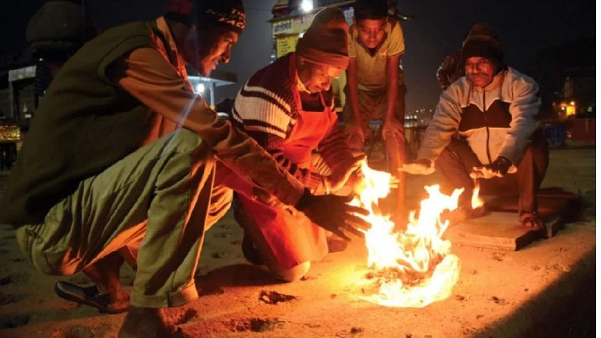 Jalgaon: एकाच दिवसात पारा ६ अंशांनी घसरला