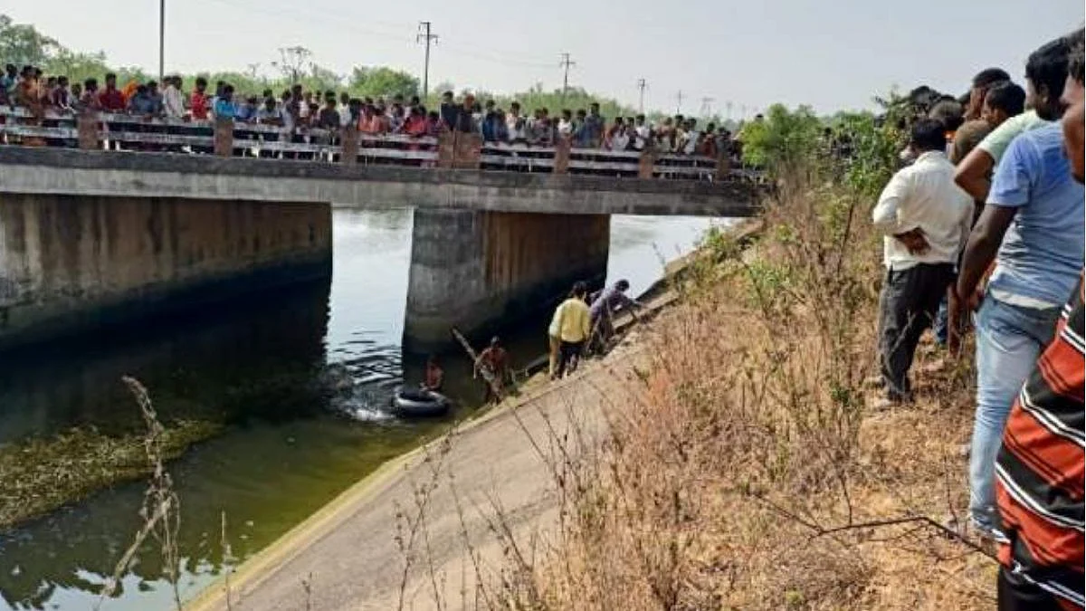 धक्कादायक! जावयाने सासऱ्याला कालव्यात ढकललं; मृतदेह काढताना लहान भाऊही बुडाला