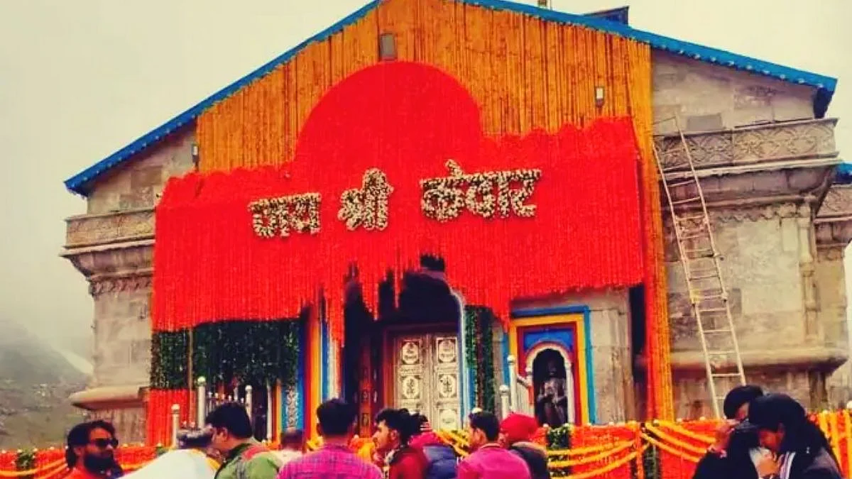 आजपासून भाविकांसाठी केदारनाथ मंदिर खुले; पहाटेपासूनच दर्शनासाठी हजारोंची गर्दी