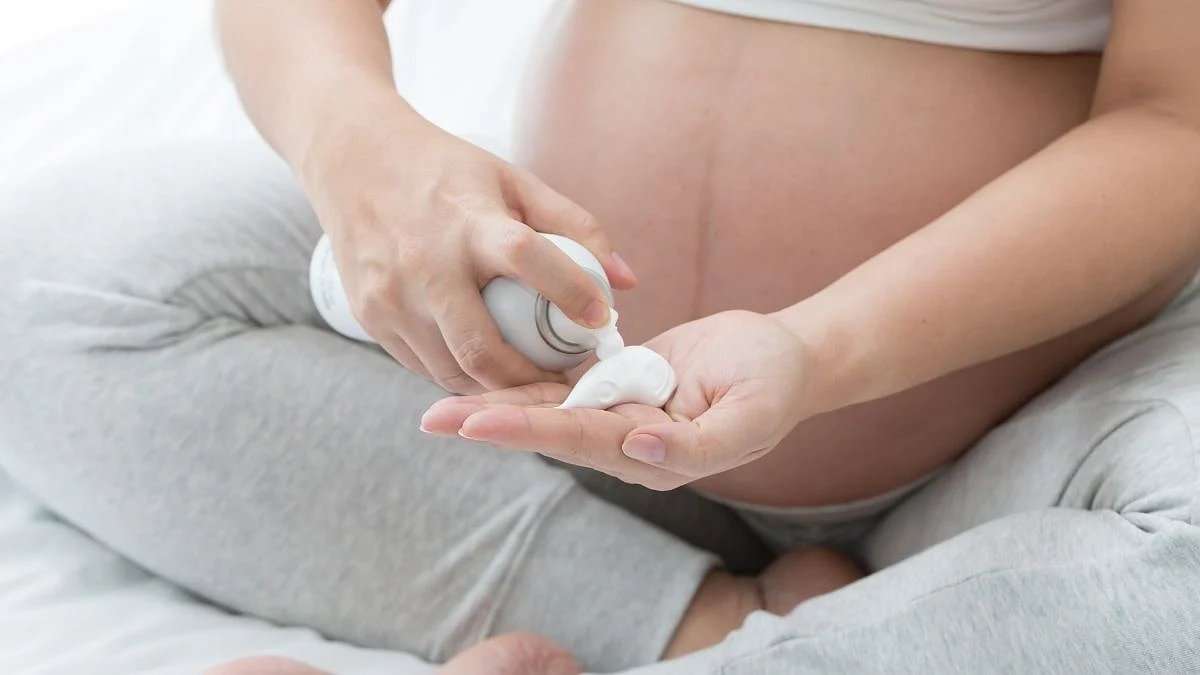 Pregnancy Care : गर्भावस्थेत त्वचेची काळजी कशी घ्याल ?