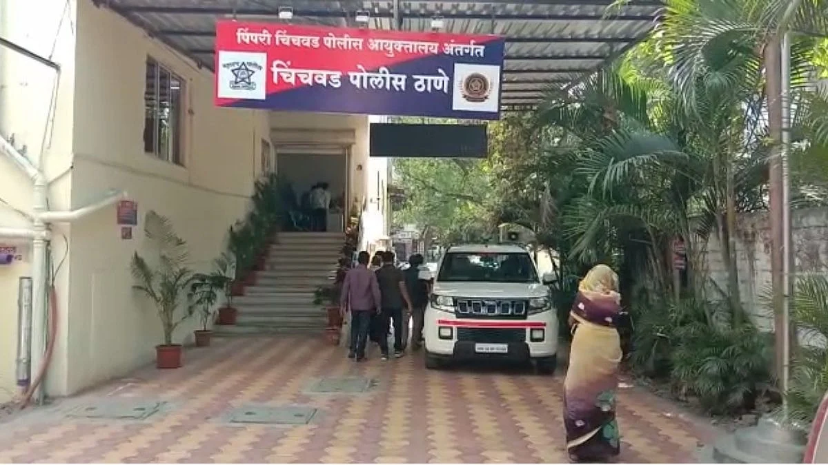पिंपरी-चिंचवड हादरले; नातेवाइकाच्या घरी गेलेल्या मुलीवर सामूहिक बलात्कार