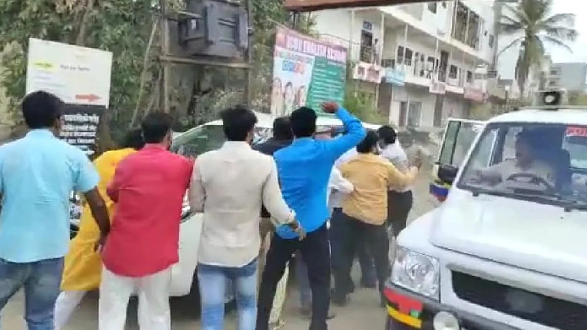 मुंडे समर्थक पुन्हा आक्रमक; विरोधी पक्षनेते प्रवीण दरेकरांचा दोन वेळा अडवला ताफा
