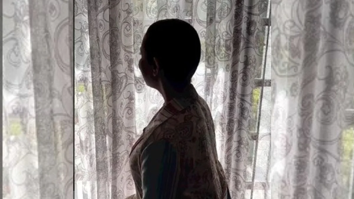 बॉलिवूड अभिनेत्रीला ब्रेस्ट कॅन्सर, ओळखणंही झालं कठीण, दुःखद कहाणी सांगताना झाली भावुक