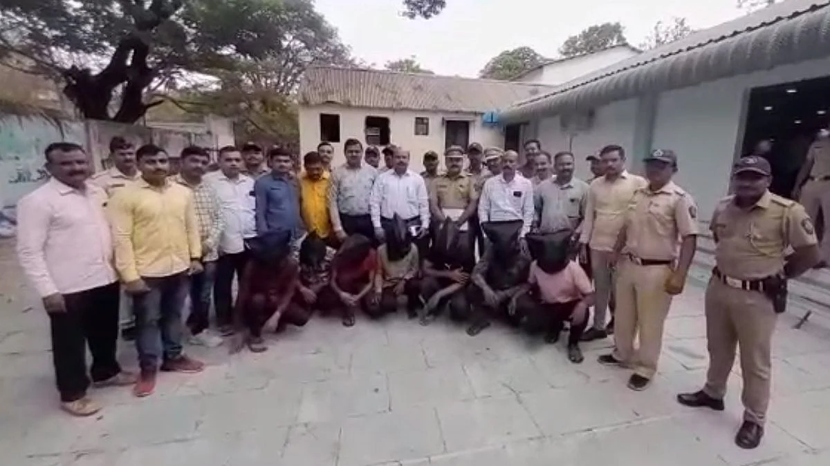 Pune : गॅंगस्टर बिश्नोईचा साथीदार संतोष जाधवच्या टोळीकडून १३ देसी कट्टे जप्त; ७ जणांना अटक