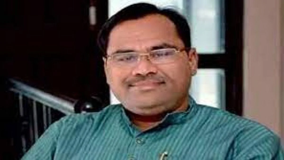 Maharashtra Politics : 'नव्या घडामोडींमुळे महाराष्ट्रात बदल घडेल असे वाटत नाही'