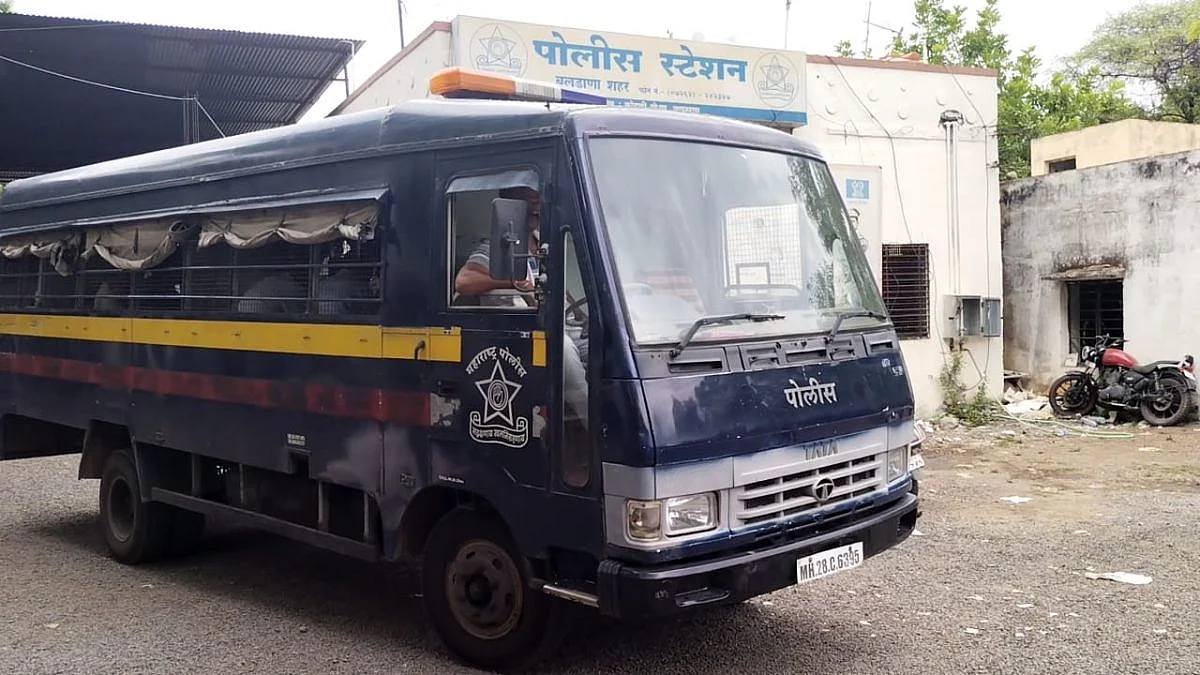 चंद्रकांत बढे पतसंस्था घाेटाळा प्रकरण; अध्यक्षांसह सात संचालक अटकेत, पाेलीस काेठडीत रवानगी