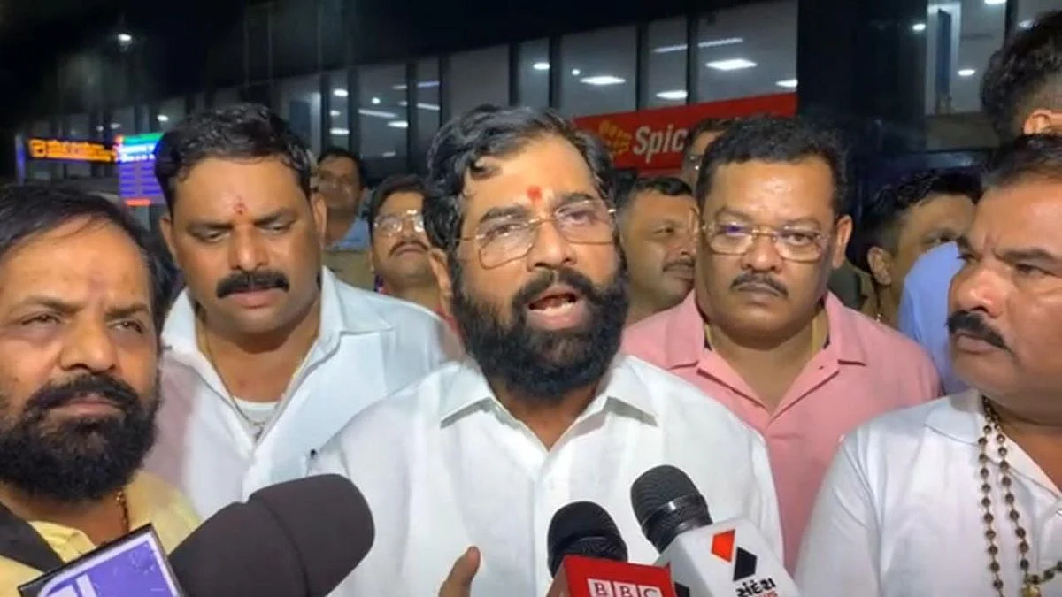 Maharashtra Politics : मविआ सरकार लवकरच कोसळण्याची शक्यता? एकनाथ शिंदे घेणार राज्यपालांची भेट