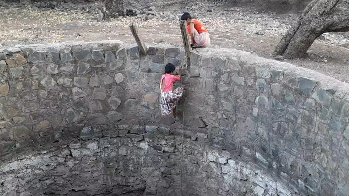 Saam Impact: गोरंबा पाणीटंचाई..जिल्हा प्रशासनाकडून ग्रामपंचायतीत तीन विहिरींचे काम सुरू