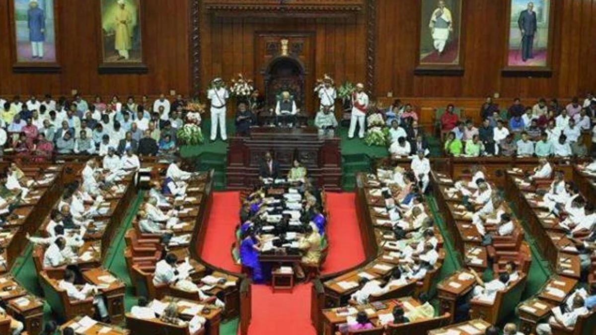 Maharashtra Political Crisis : फ्लोअर टेस्ट म्हणजे नेमकं काय? ती कशी घेतली जाते? जाणून घ्या...