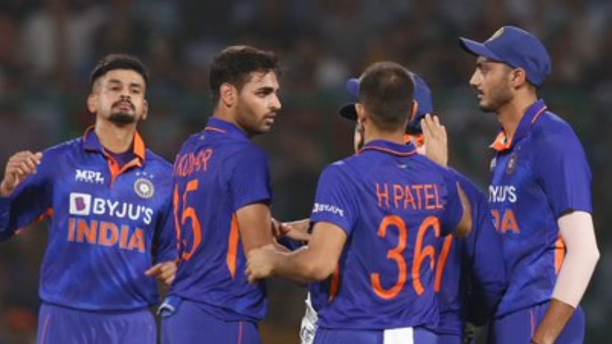 Ind vs SA T 20 : टीम इंडियामध्ये कुणाला संधी? तिसरा सामना गमावला तर...