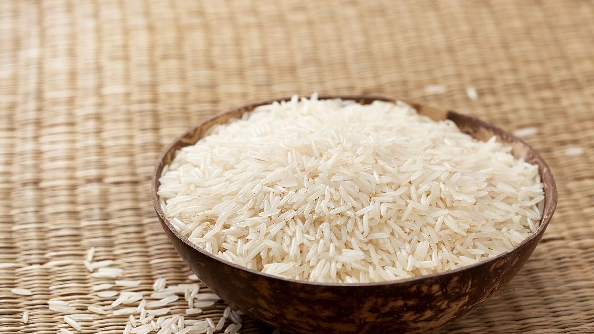 तांदळाचा वापर करुन घरात आणा सुखसमृध्दी