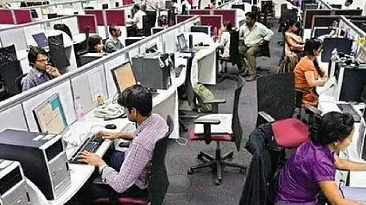 आठवड्यातून ४ दिवस काम, ३ दिवस सुट्टी; 'या' ठिकाणी राबवला जातोय फॉर्म्युला