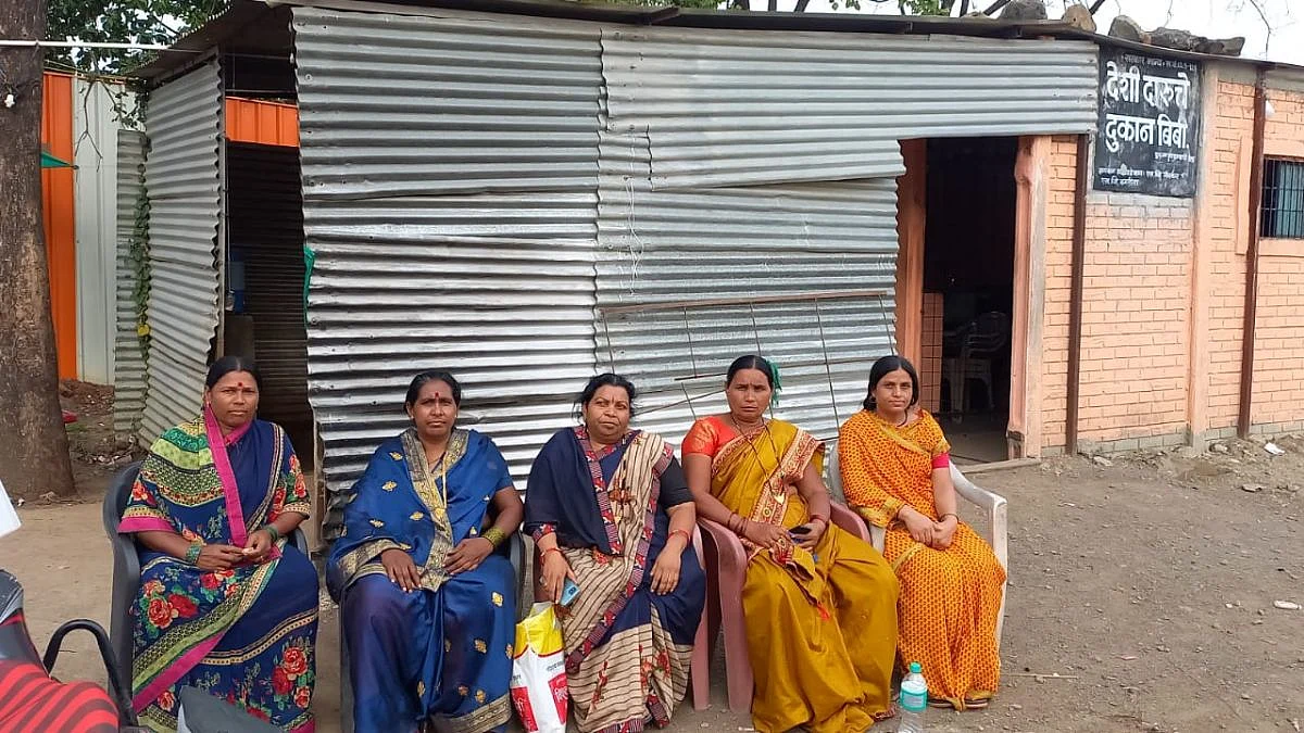 अवैध देशी दारूच्या विरोधात महिलांचा एल्गार; दारूचे दुकान हद्दपार करण्याची मागणी