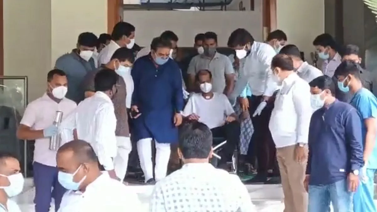 Maharashtra Vidhan Parishad Election 2022 : रुग्णालयातून आमदार लक्ष्मण जगताप मुंबईस रवाना