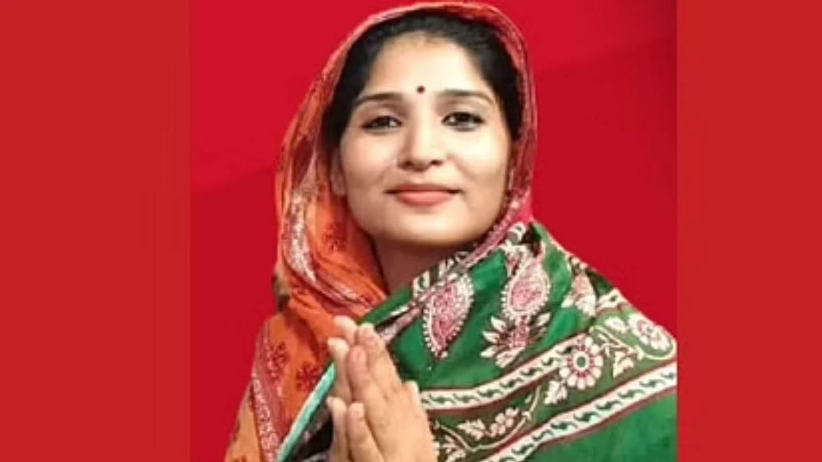 करुणा शर्माच्या विरोधात पुण्यात गुन्हा दाखल; जाणून घ्या काय आहे प्रकरण ?