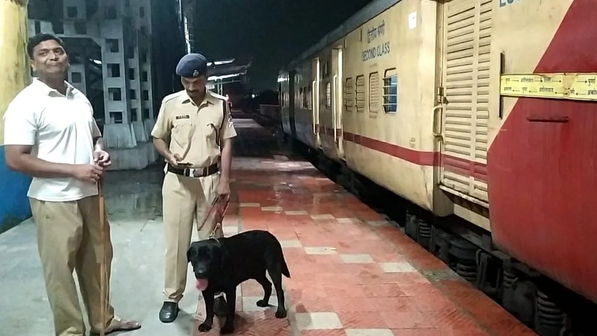 akola, Former Minister Sanjay Dhotre, Akola Railway Station