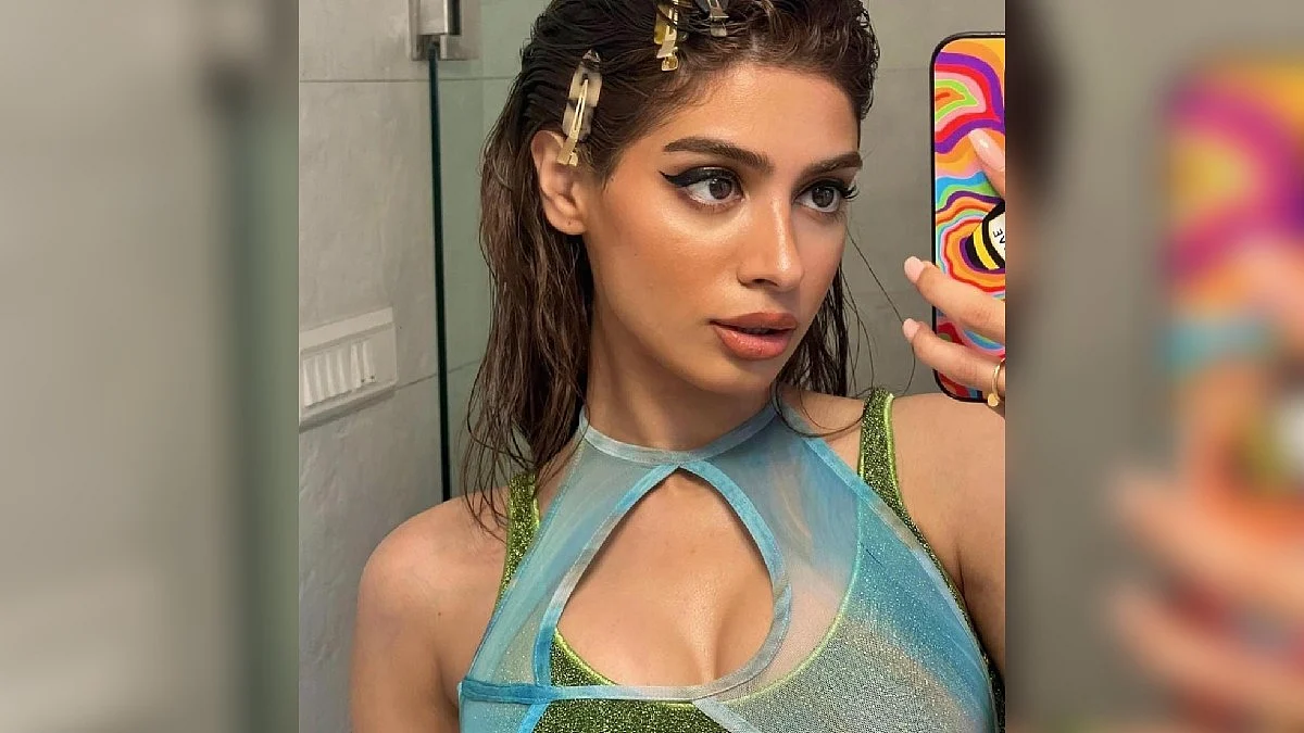 Khushi Kapoor