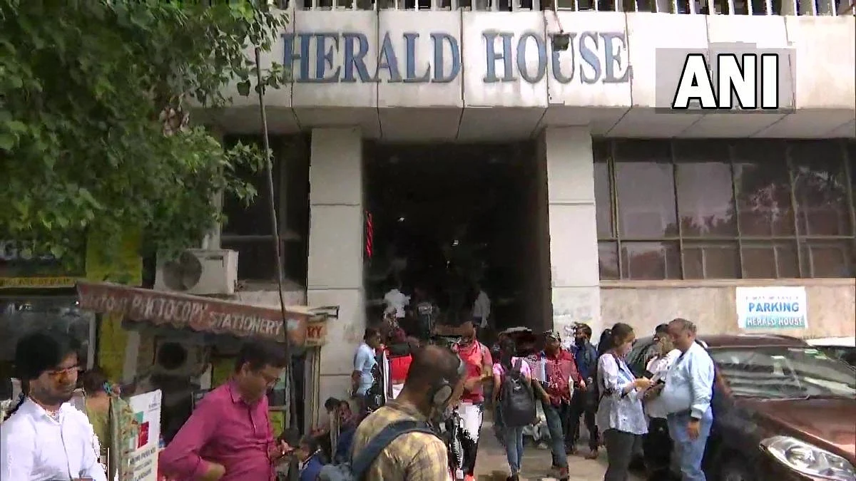 ED raid National Herald office