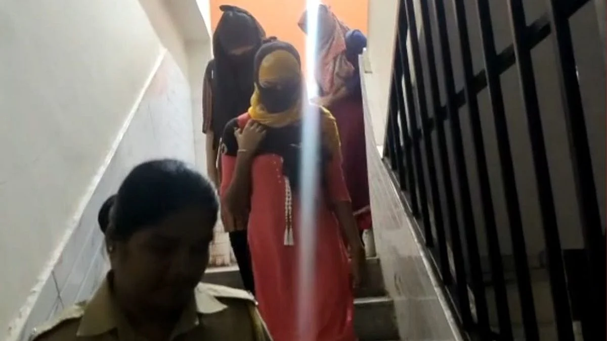 nagar aurangabad road, police, raids, lodge