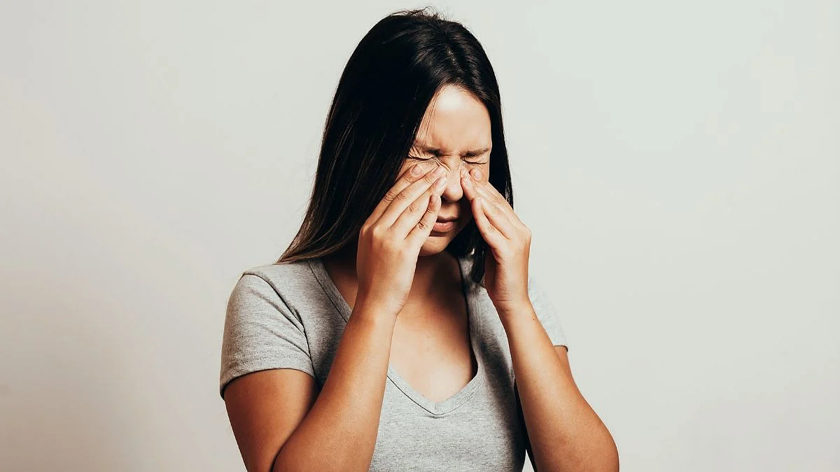 Causes Of Eyebrow Pain