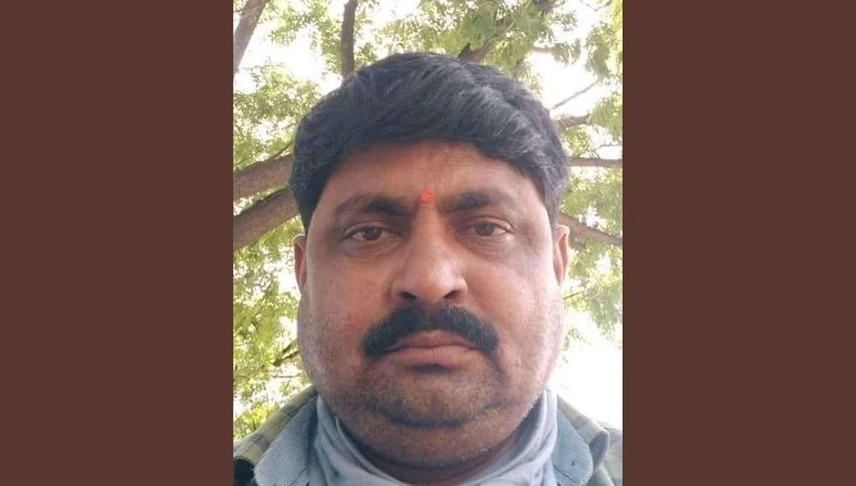 बीड-परळी महामार्गावर कार-ट्रॅव्हल्सच्या भीषण अपघातात ग्रामसेवक जागीच ठार..!