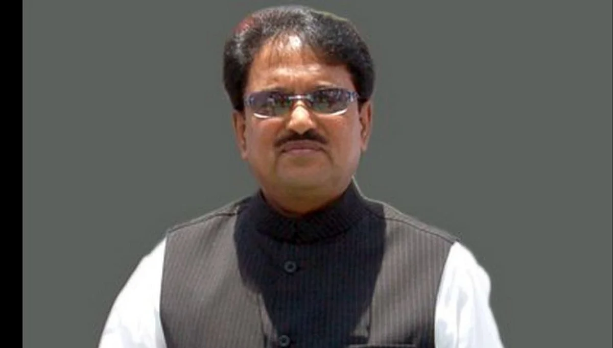 ओळखीचा वाढप्या अन् रेमडेसिव्हिरचा तुडवडा...लातुरकरांना आठवले विलासराव