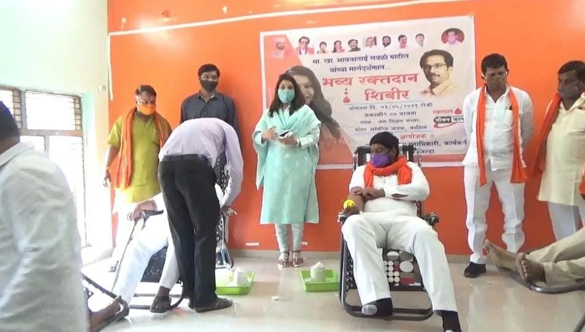 आरोग्य विभागाच्या आवाहनाला शिवसेनेचा प्रतिसाद ..