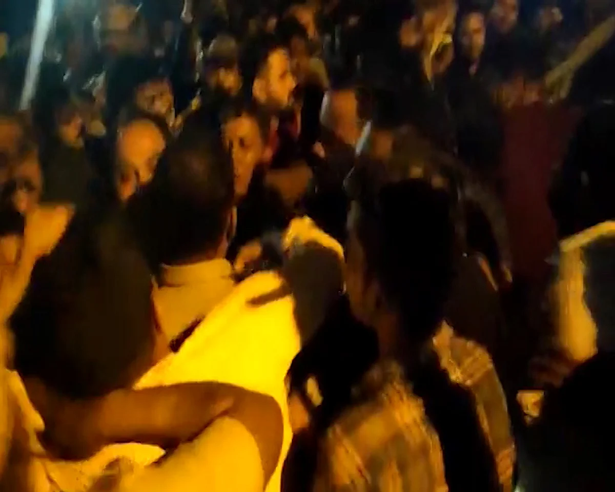 VIDEO | नालासोपाऱ्यात शर्मांविरुद्ध शिवसेना कार्यकर्ते भिडले