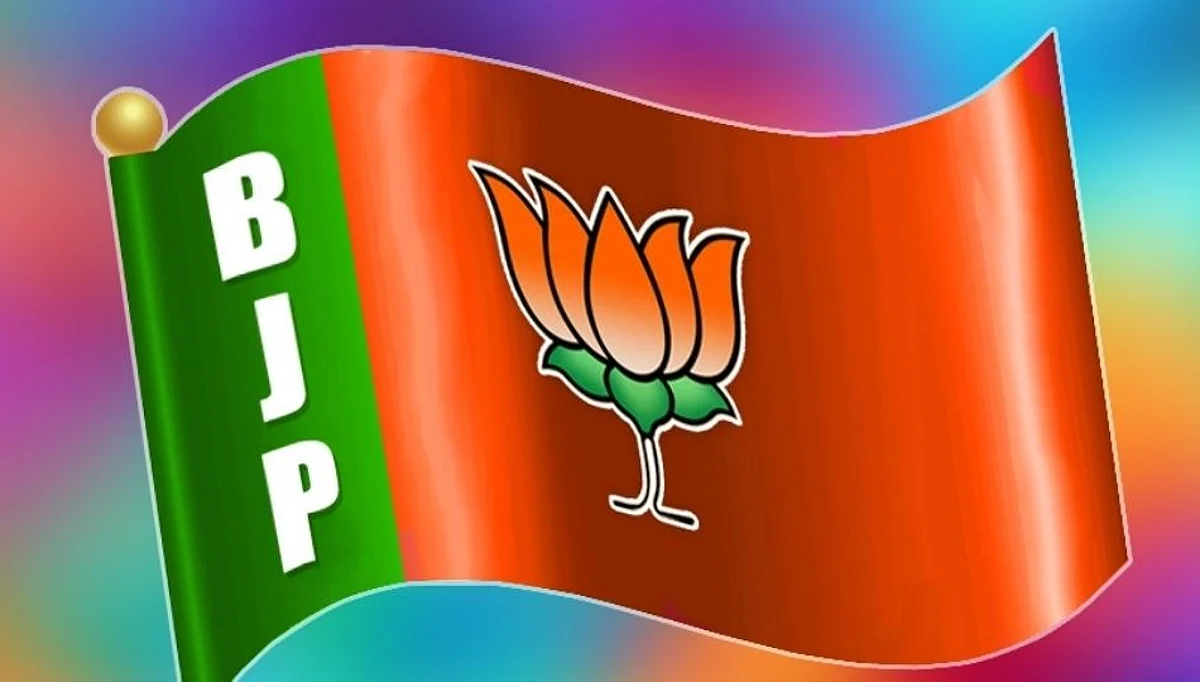 नागपूरमध्ये भाजपला मोठा धक्का; बड्या नेत्याचा भाजपला रामराम