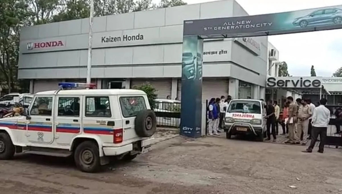 होंडा शोरूममधील पाण्याच्या टाकीत सापडला तरुणाचा मृतदेह !