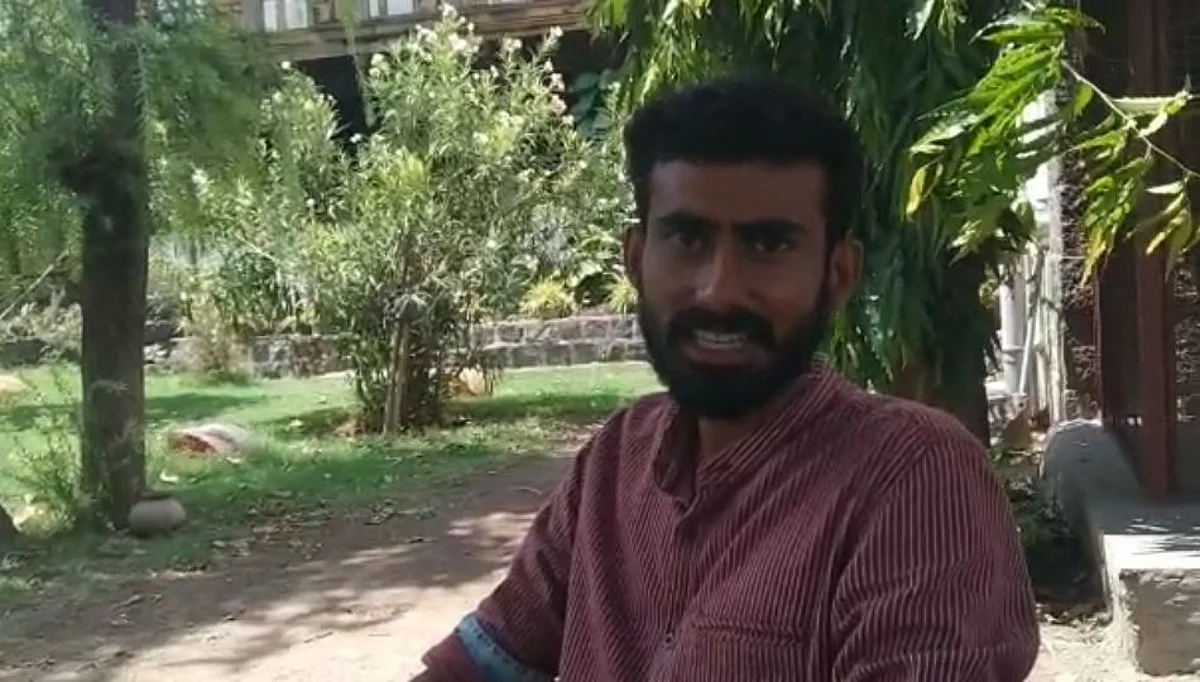 दोरीवरची कसरत करणारा धाडसी अवलिया
