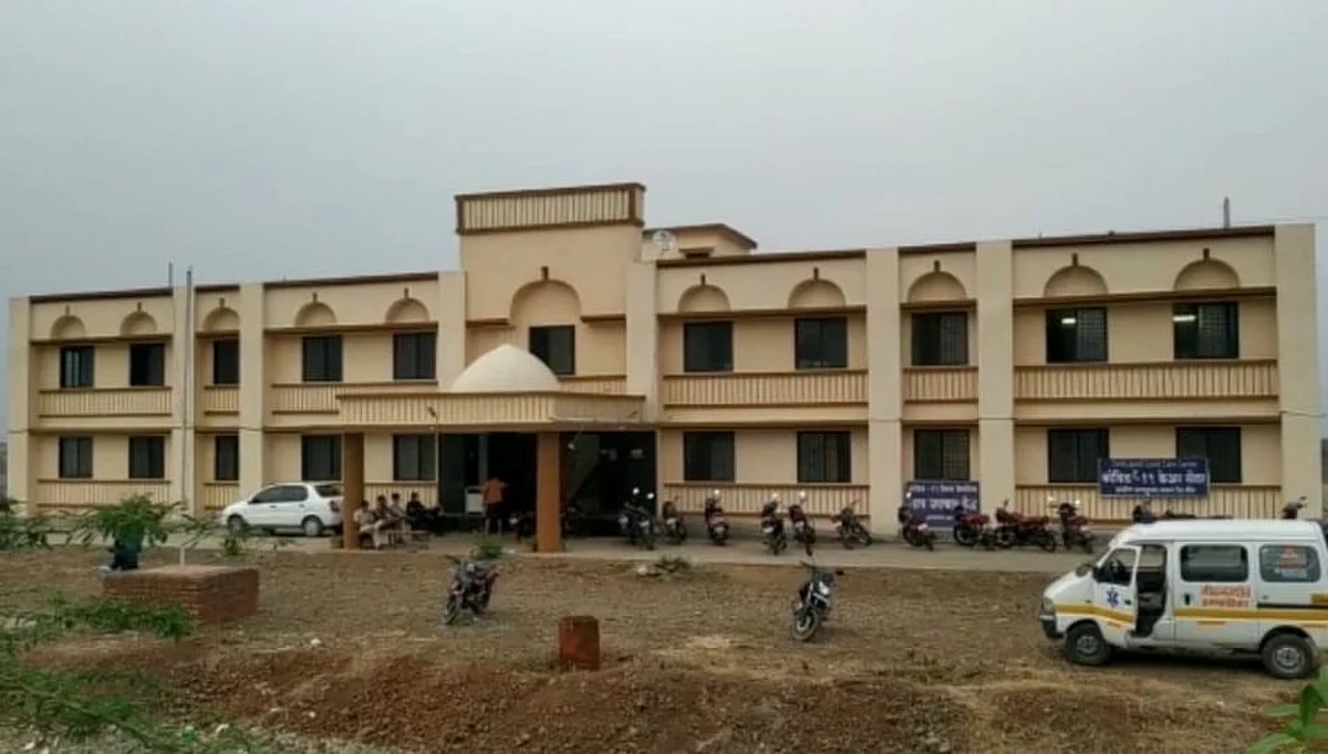 धक्कादायक! कोविड सेंटरमधून सुट्टी दिलेला तरुण दुसऱ्याच दिवशी पॉझिटिव्ह