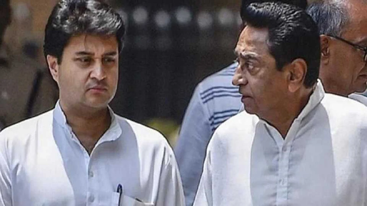 मध्य प्रदेशात पुन्हा राजकीय भूकंप; काँग्रेसचे 17 आमदार पळाले?