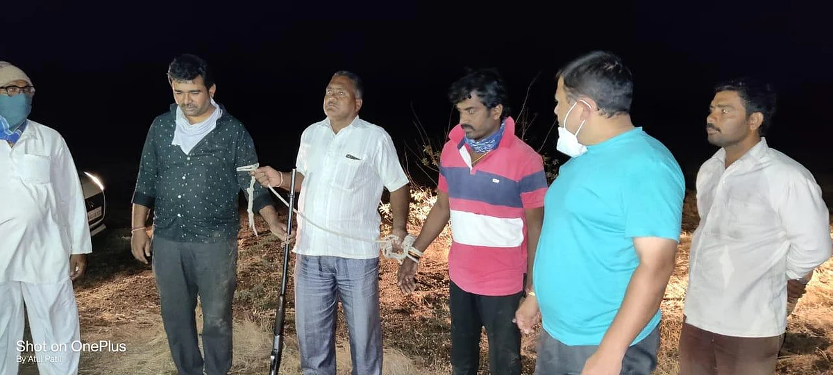 चिंकारा हरणाची शिकार करणारे दोघे वनविभागाच्या जाळ्यात