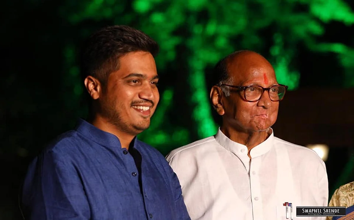 कसे आहेत रोह्त पवारांचे लढवय्ये आजोबा? वाचा रोहित पवारांची फेसबुक पोस्ट