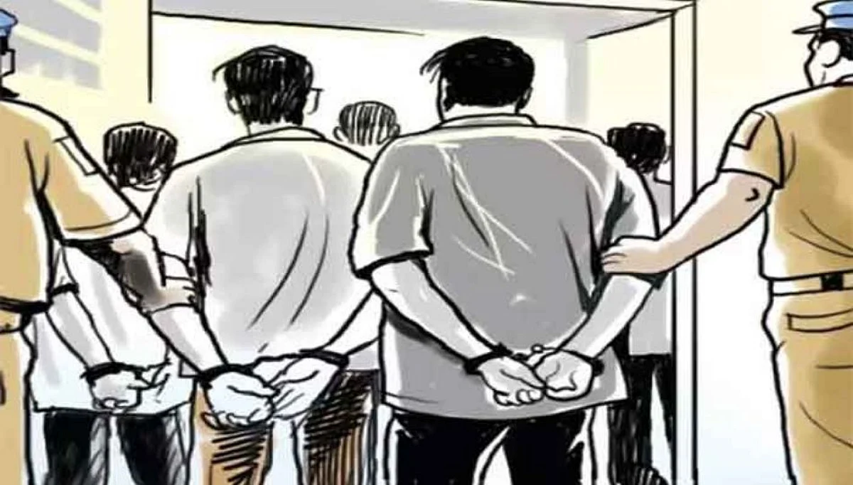 टोल नाक्यावर राडा करणाऱ्यांना पोलिसांच्या बेड्या